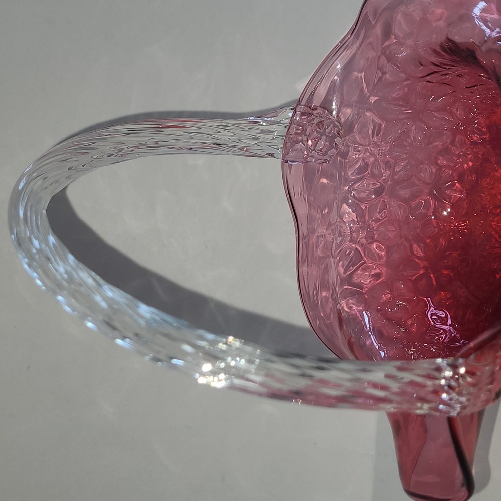 Vintage Pilgrim Glass Basket - Picture 4 of 9